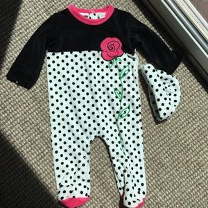 NWT First Impressions jumper w/matching hat 3-6M